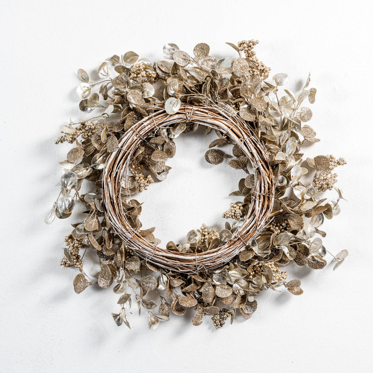 Champagne Euclyptus leaves & berry cluster wreath