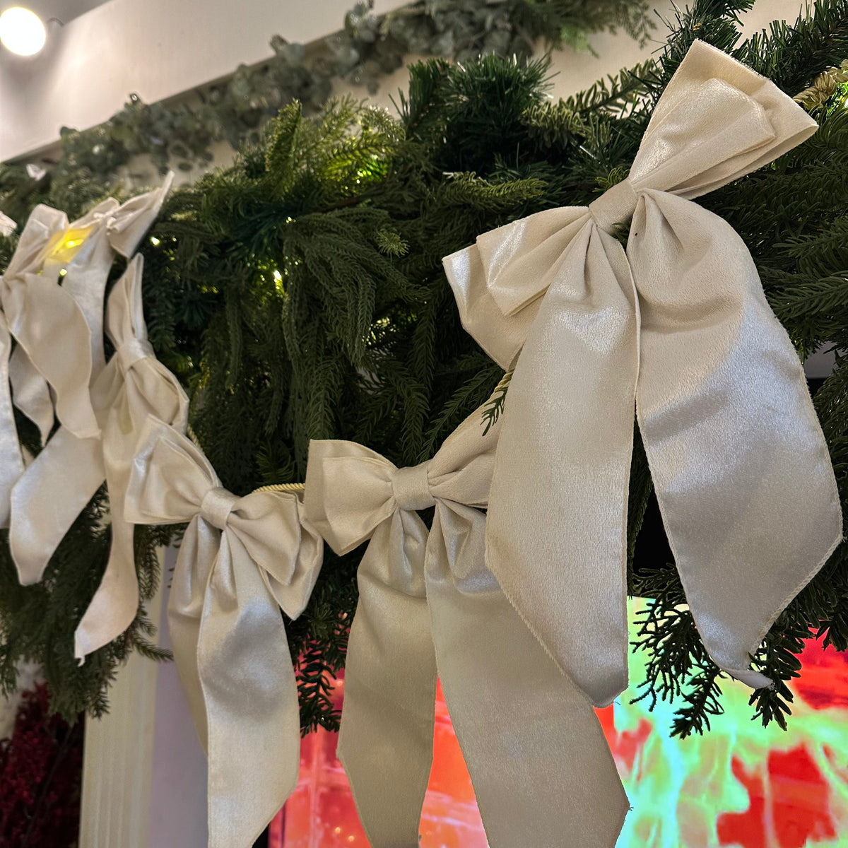 Bow Garland