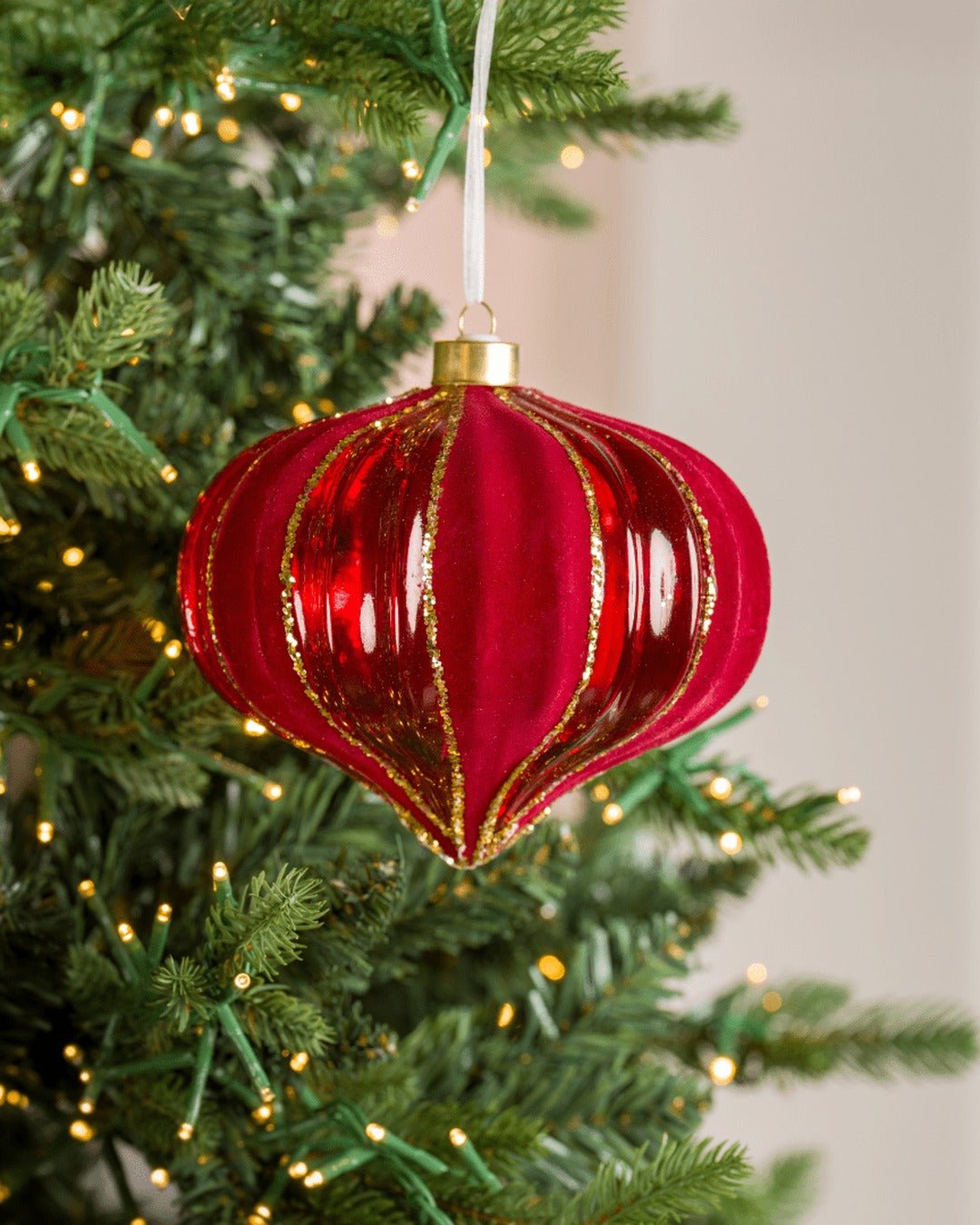 The Burgundy Ornament Set