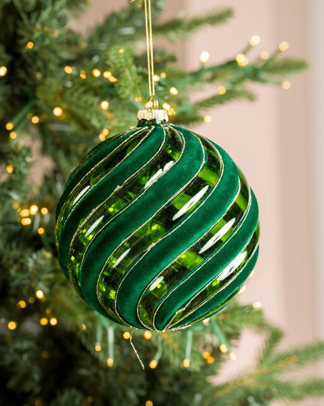 The Emerald Ornament Set
