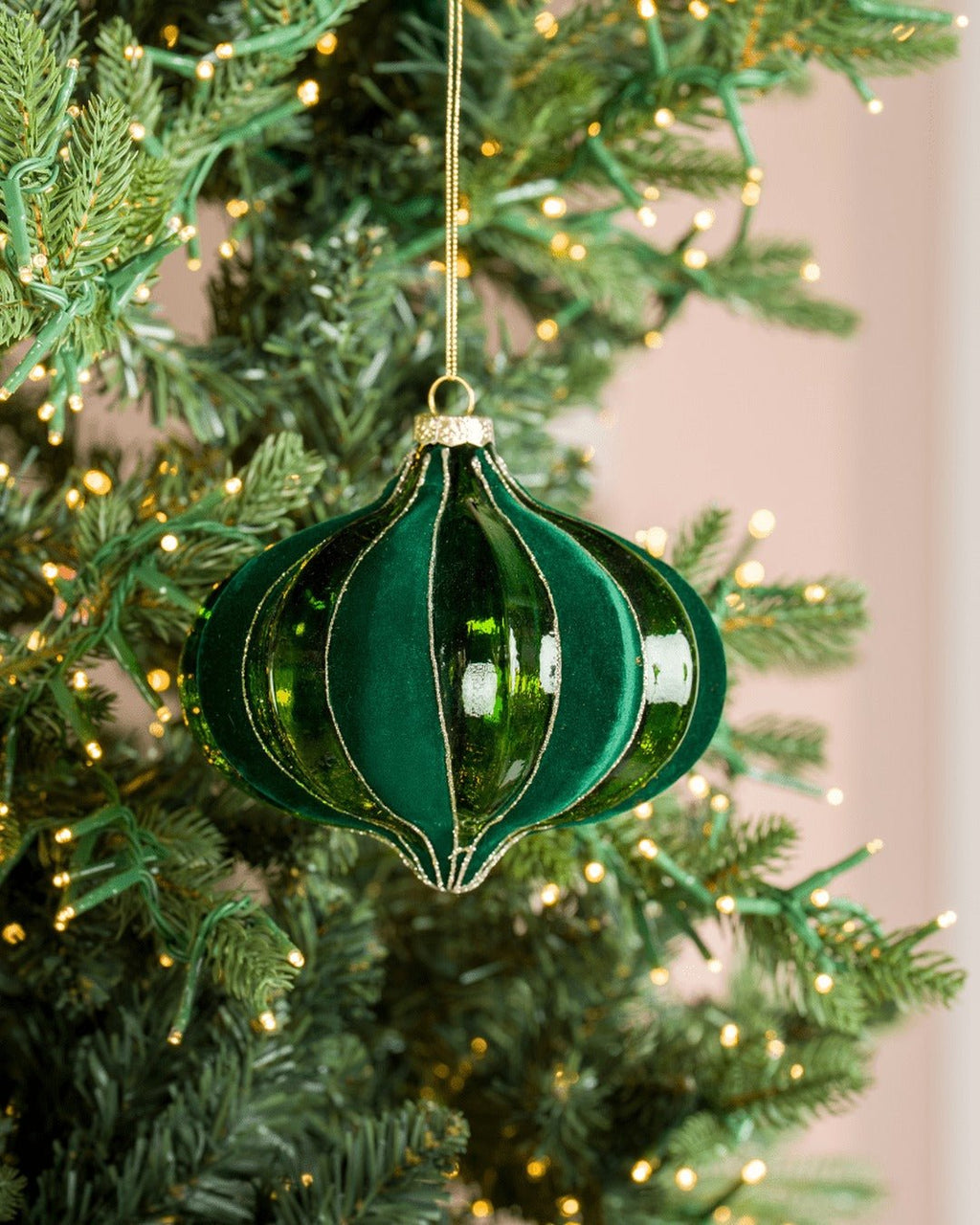 The Red & Green Ornament Set